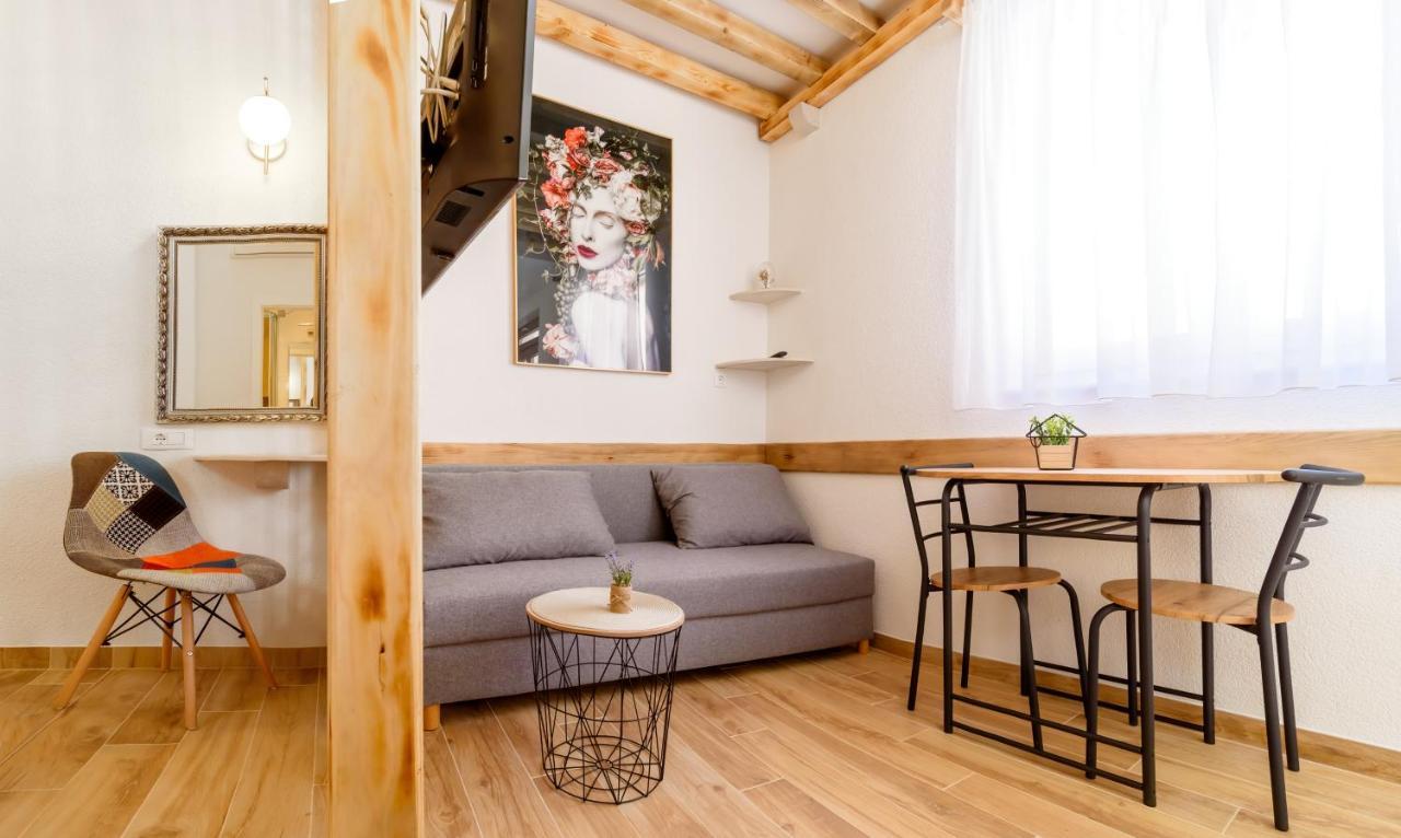 Apartment Cvita Baška Voda エクステリア 写真
